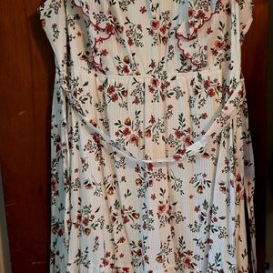 LC Lauren Conrad Floral Maxi Dress - White and Red